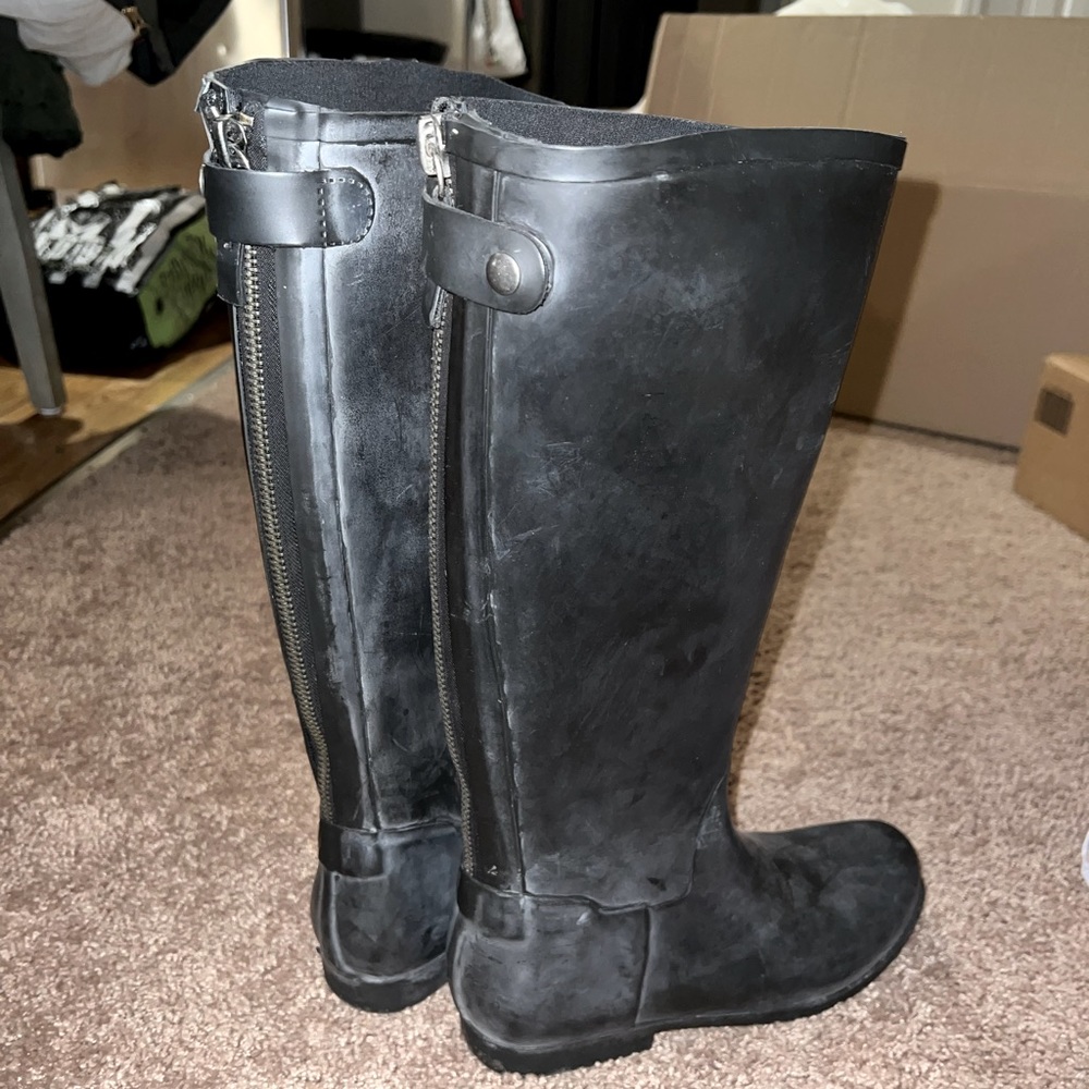 Jessica Simpson Black rain boots size 10